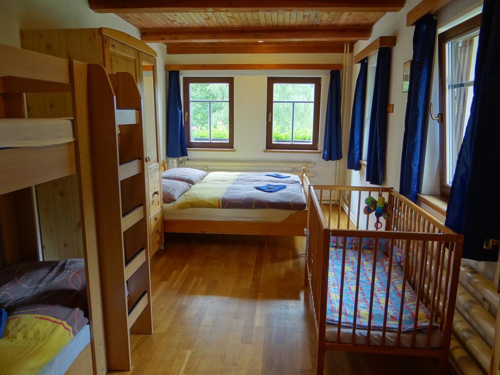 Penzion Pod Kopcem Janov nad Nisou Kültér fotó